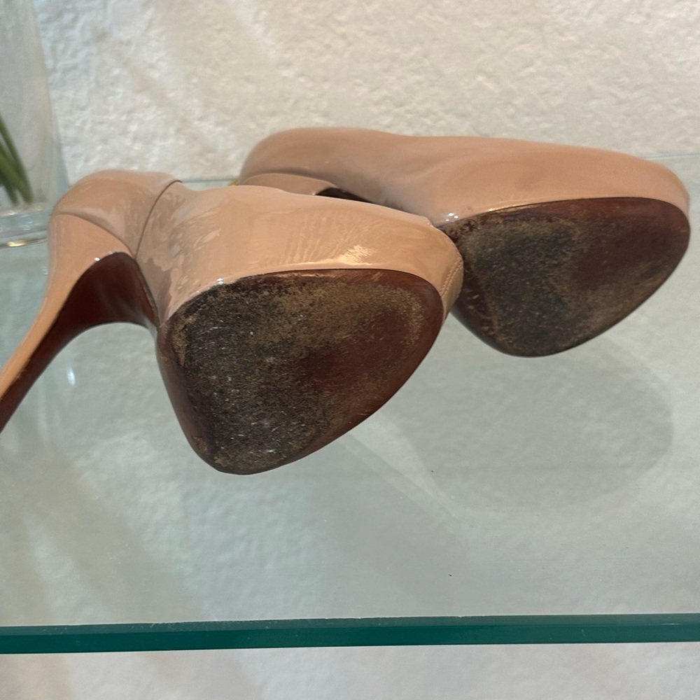 Louis Vuitton shoes - Picture 4 of 12